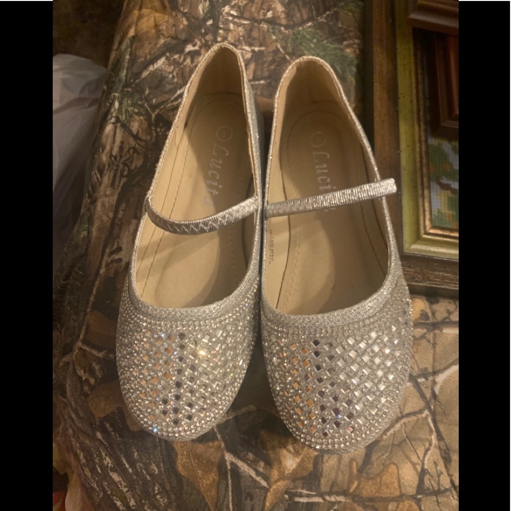 Sparkle shoes